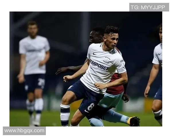 赫尔城与雷丁2019年对决回顾精彩瞬间与赛季影响分析